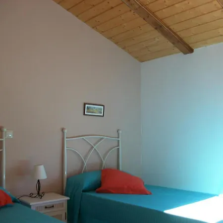 Rosella De Rubielos Fuentes de Rubielos