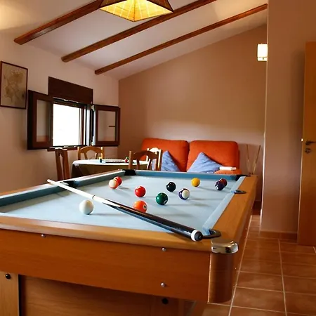 Rosella De Rubielos *